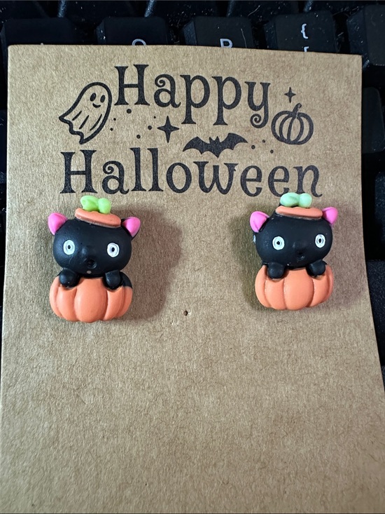 None Jewelry - Cute Black Cat Pumpkin Stud Earrings - Halloween Earrings